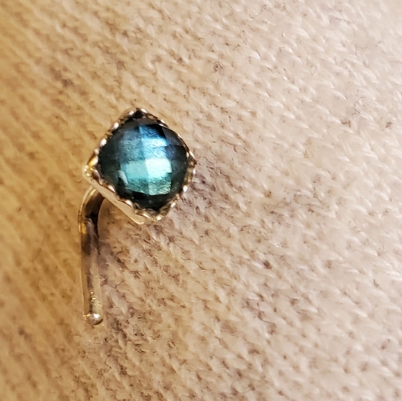 Sterling Silver Crystal L Shaped Nose Ring - Picture 6 of 6